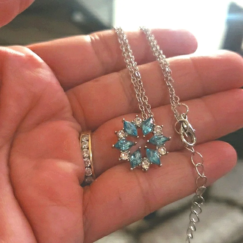 Blue Snowflake Pendant Necklace